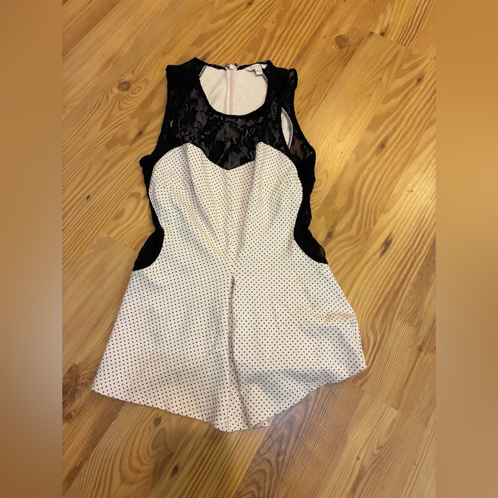 Guess poplin top pink white polka dot Black Lace-Trim Sleeveless top
